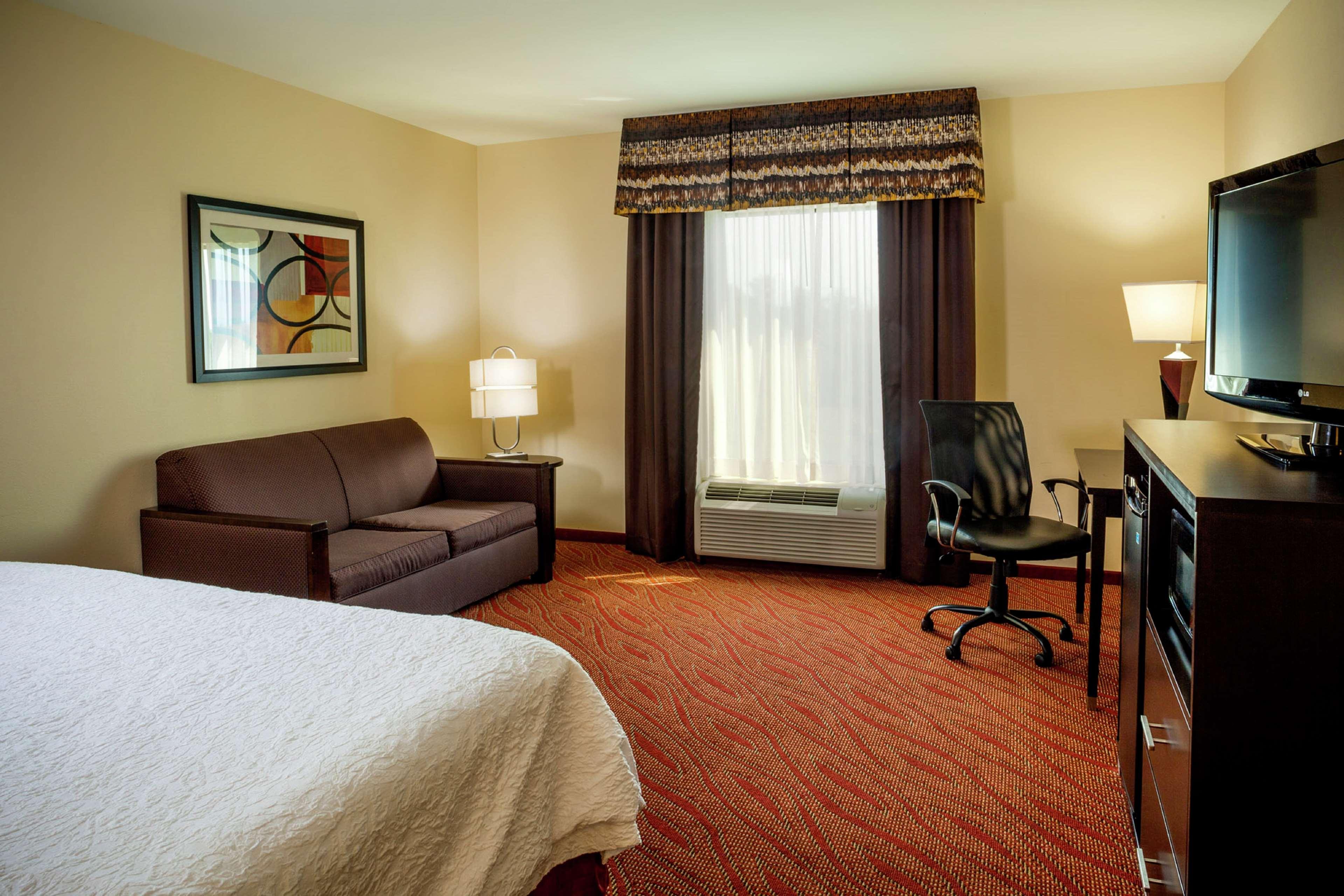 Hampton Inn Limerick Экстерьер фото