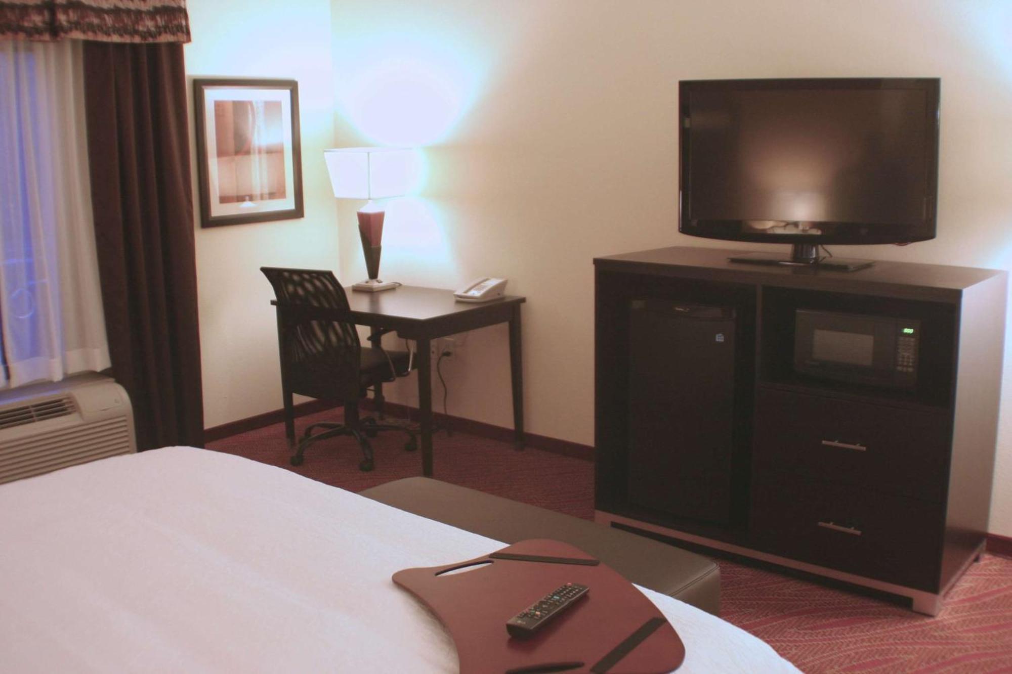 Hampton Inn Limerick Экстерьер фото