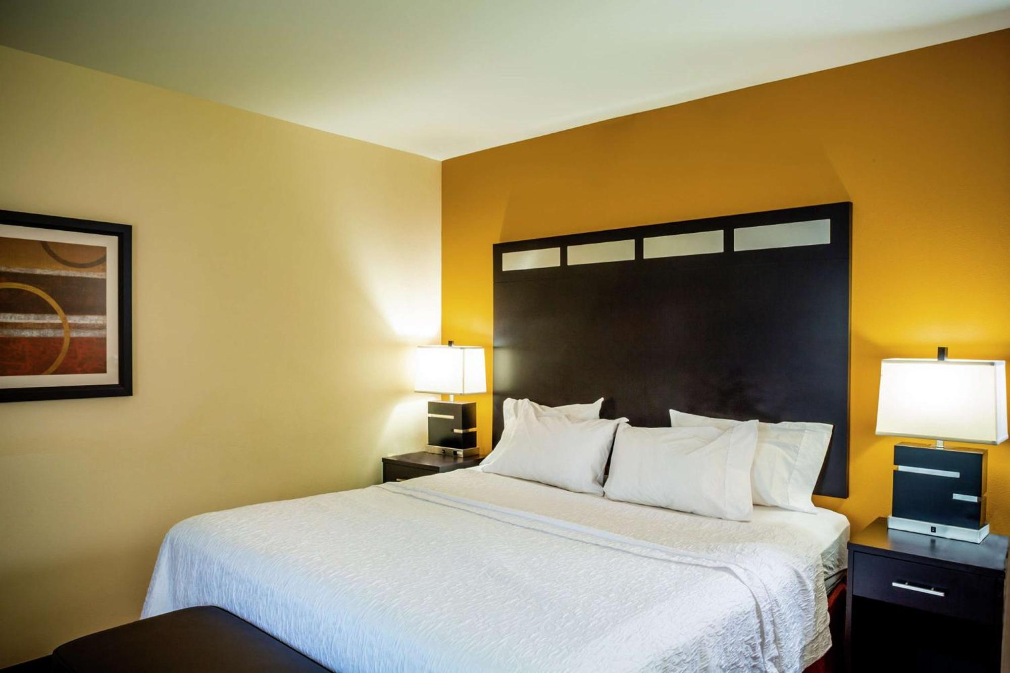Hampton Inn Limerick Экстерьер фото