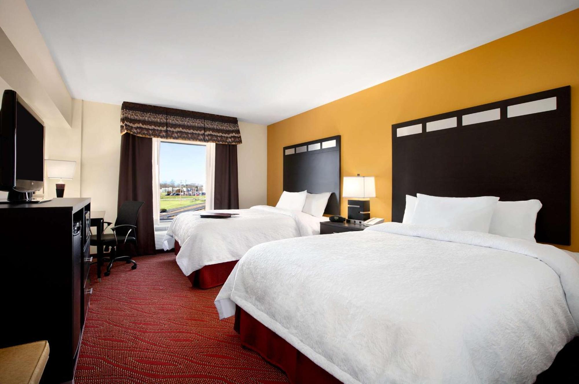 Hampton Inn Limerick Экстерьер фото