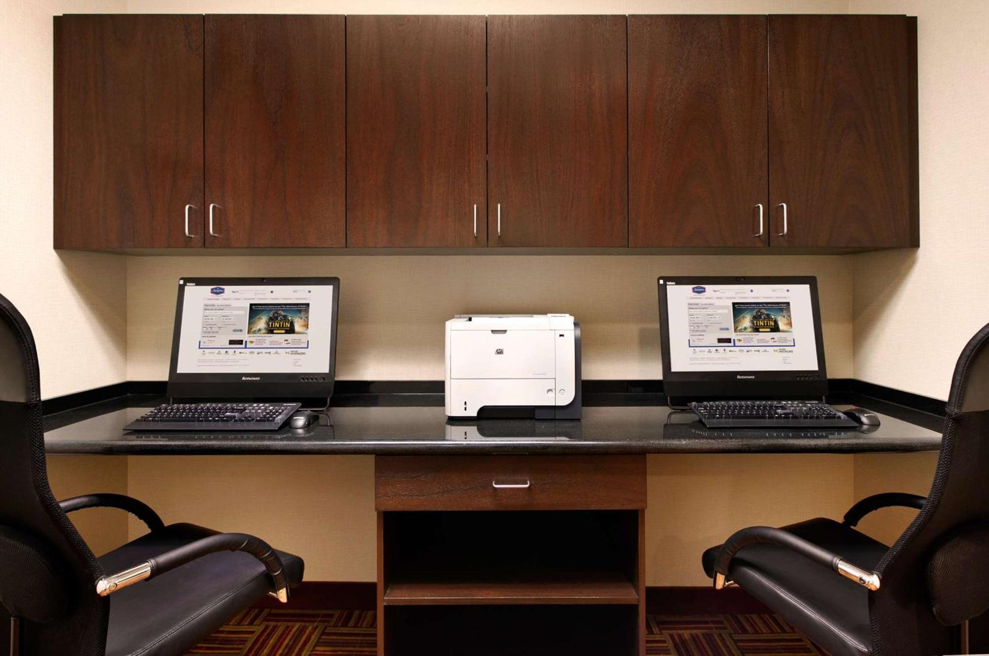 Hampton Inn Limerick Экстерьер фото
